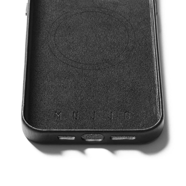 Mujjo Full Leather Wallet Case for iPhone 15 Pro Max, Black